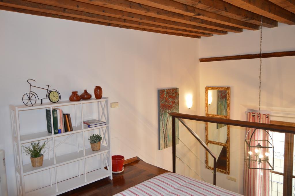 Apartamentos Nuncio Viejo 托萊多 客房 照片