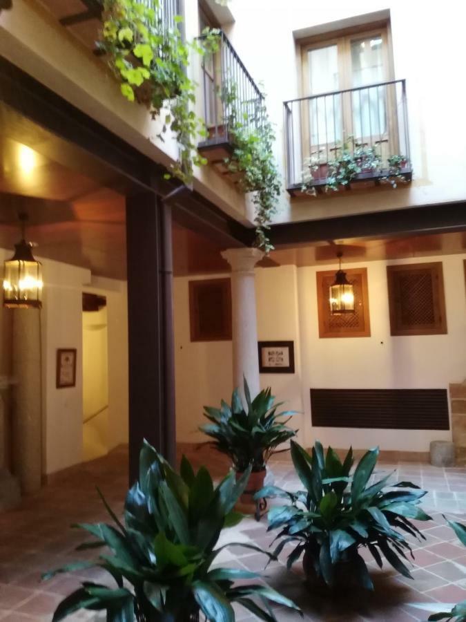 Apartamentos Nuncio Viejo 托萊多 外观 照片